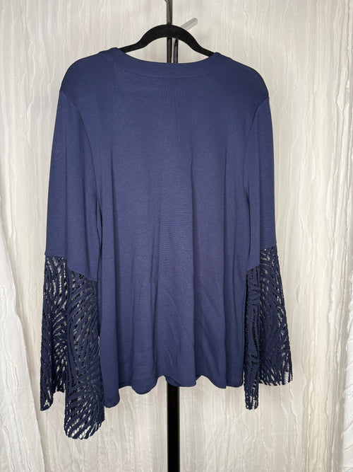 Blusa Azul marino. Marca Chico's